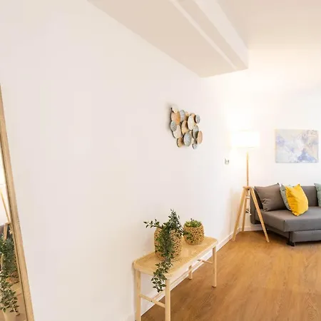 Apartment Oleholidays 2000 Primera Linea De Playa