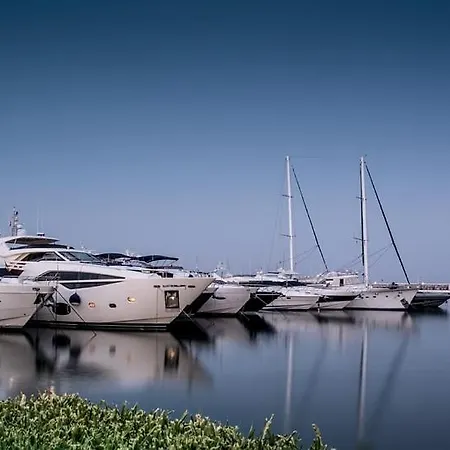Oleholidays 2000 Primera Linea De Playa * Marbella
